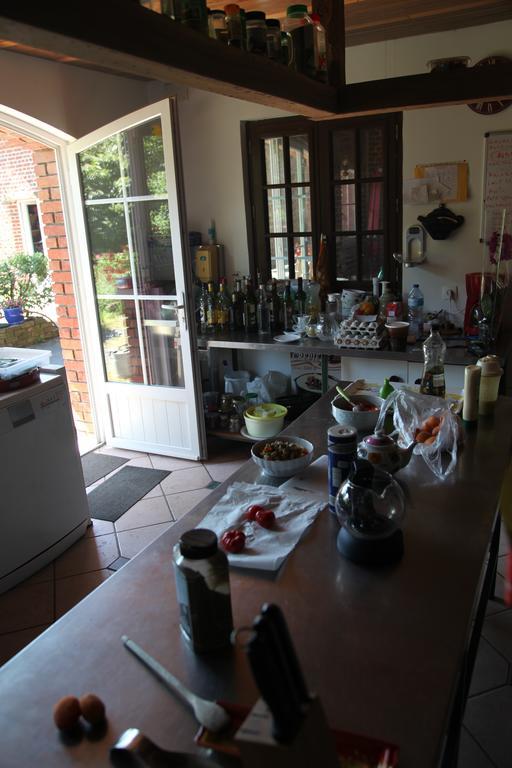 Avesnes-sur-Helpe La Citadelle D'Hututu B&B 외부 사진