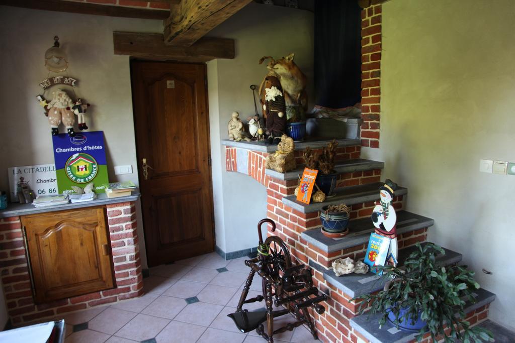 Avesnes-sur-Helpe La Citadelle D'Hututu B&B 외부 사진